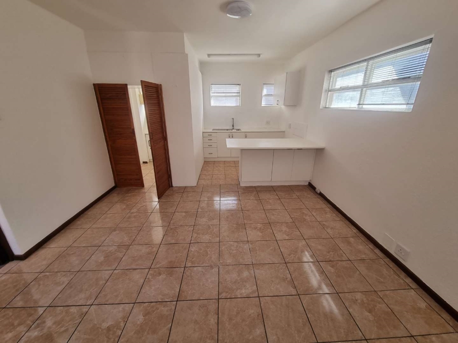 To Let 0 Bedroom Property for Rent in Sea Point Western Cape